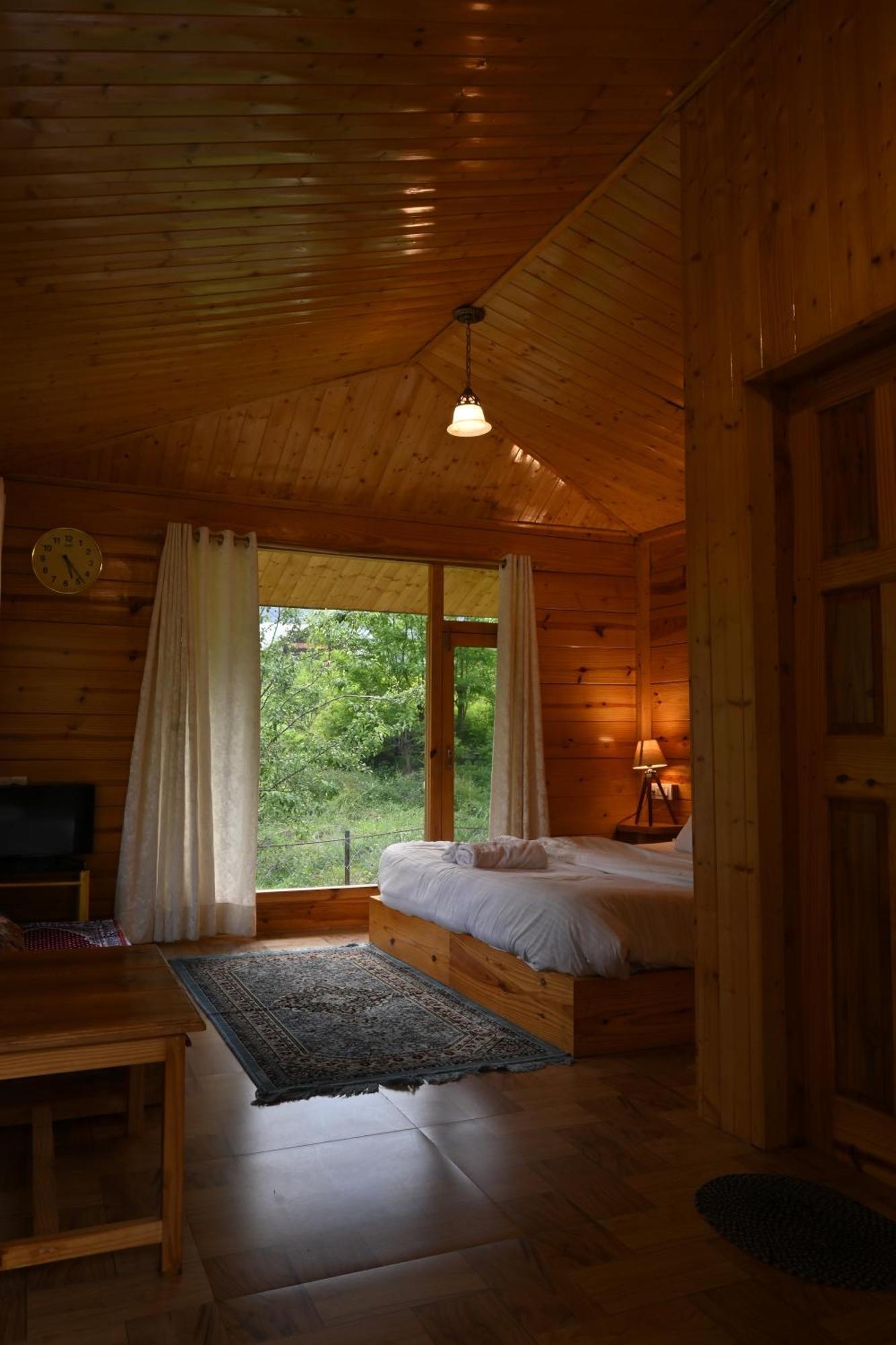 Bed and breakfast Cascade Mountain Retreat Manali Extérieur photo