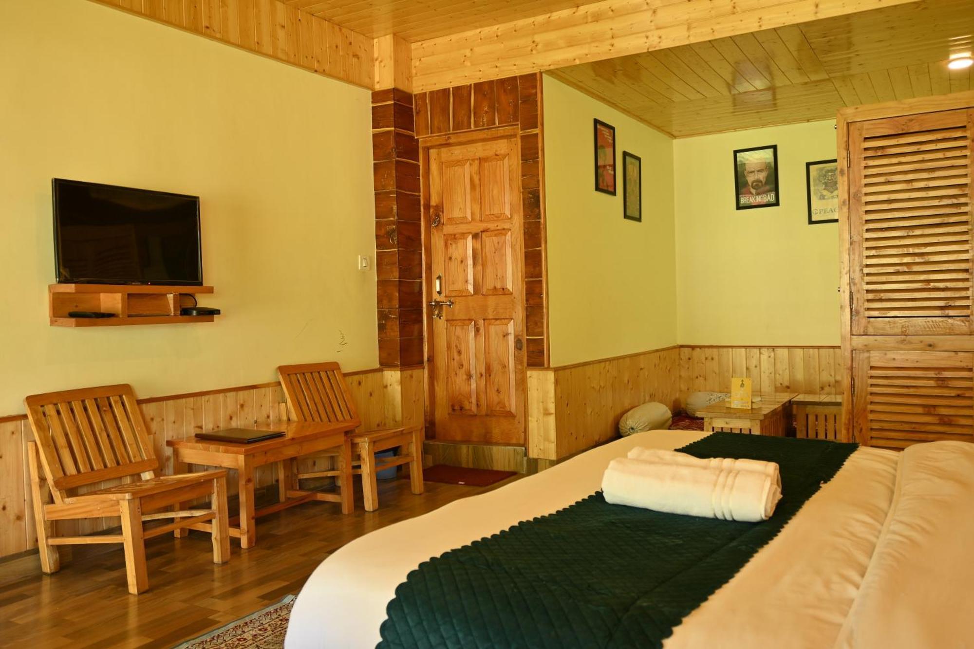 Bed and breakfast Cascade Mountain Retreat Manali Extérieur photo