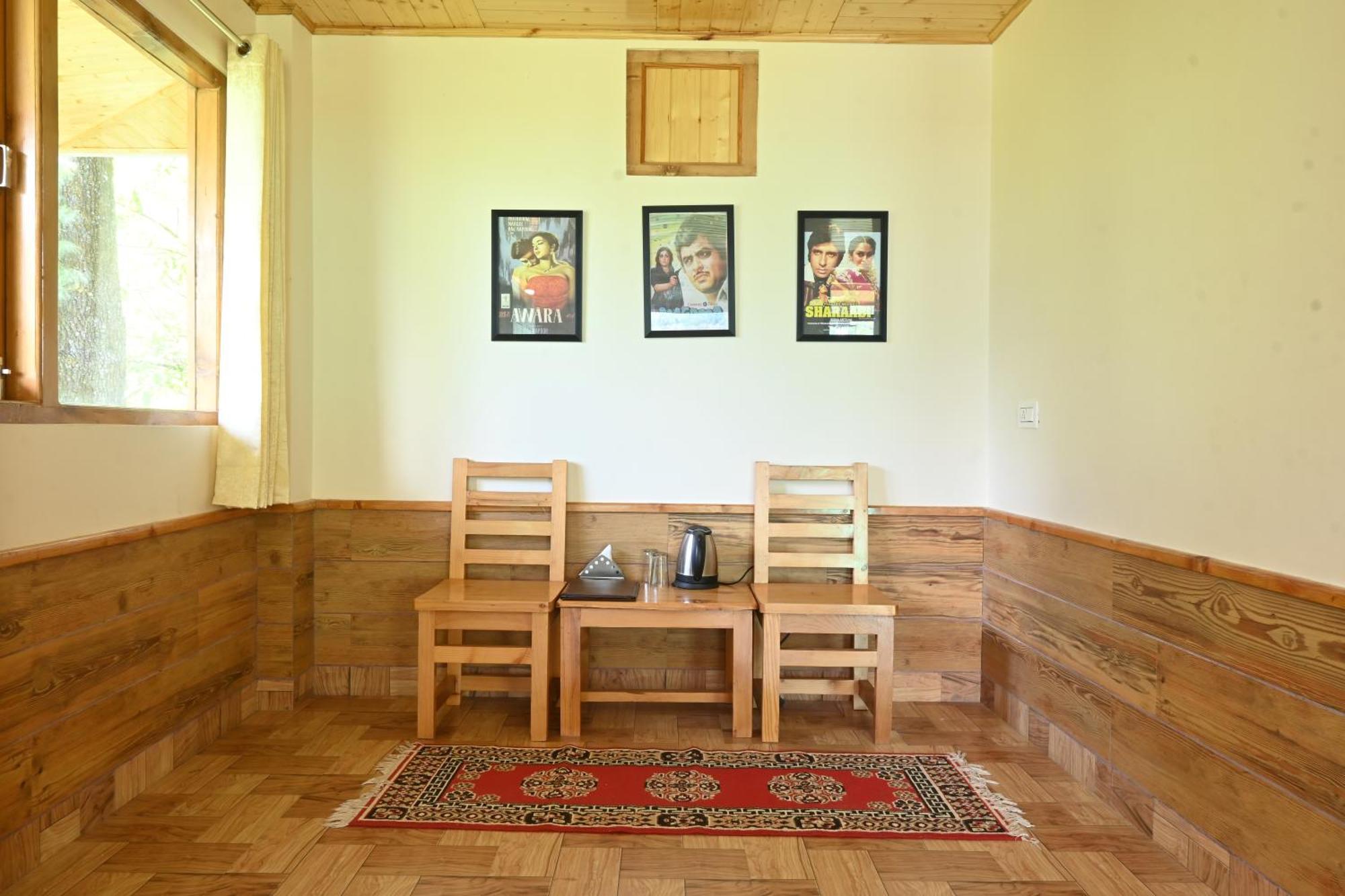 Bed and breakfast Cascade Mountain Retreat Manali Extérieur photo